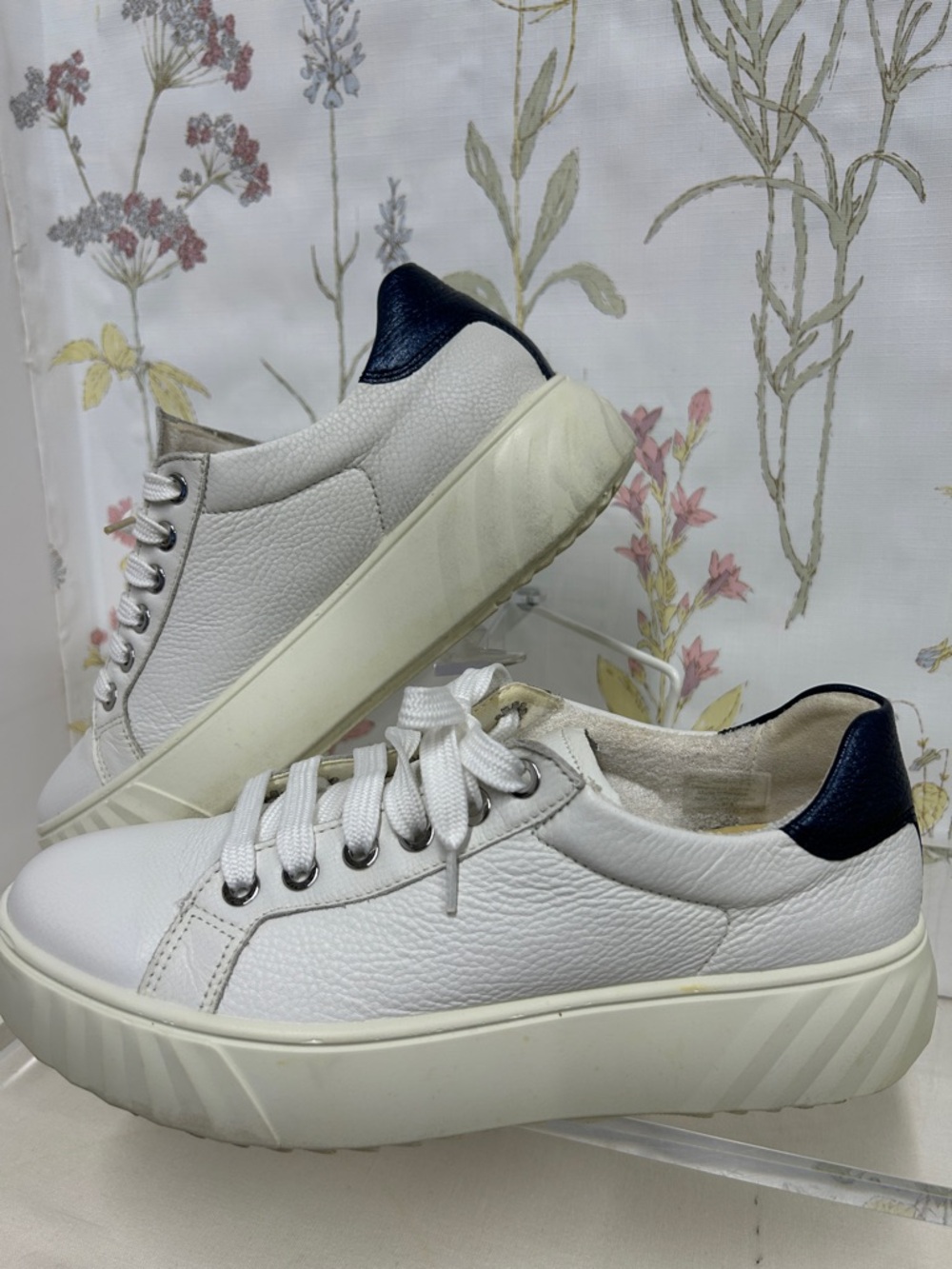 Ara MIKKY White Leather Platform Sneakers with Navy Heel